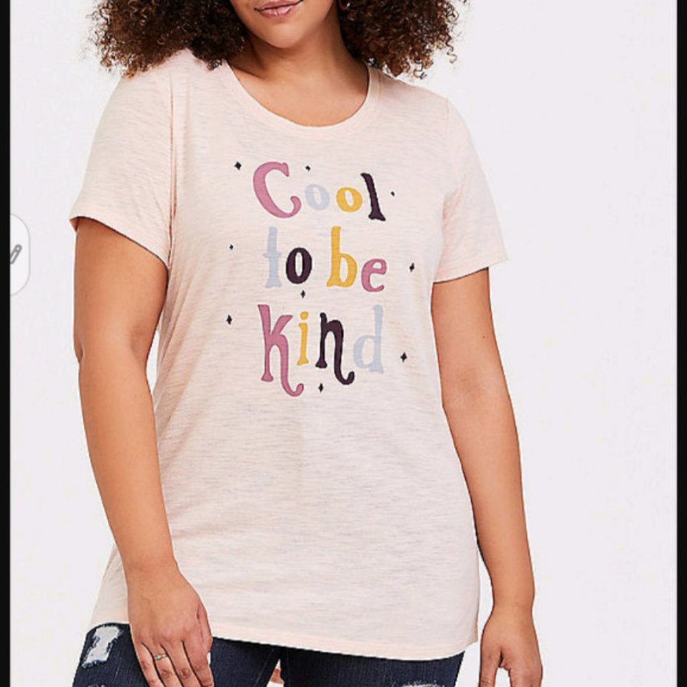 TORRID TEE TOP = SIZE 2